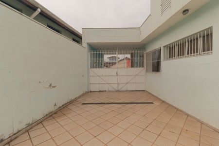 Casa à venda com 204m², 2 quartos e 8 vagasÁrea comum