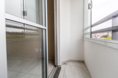 Apartamento para alugar com 56m², 2 quartos e 1 vaga Apartamento para alugar com 56m², 2 quartos e 1 vagaSacada da Sala de Jantar