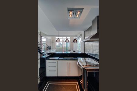 Apartamento à venda com 75m², 1 quarto e 2 vagasCozinha