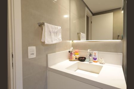 Apartamento à venda com 266m², 3 quartos e 3 vagasBanheiro da Suíte 3