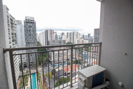 Apartamento para alugar com 43m², 1 quarto e sem vagaVaranda