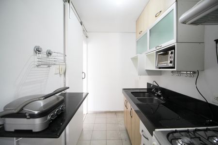 Apartamento para alugar com 110m², 2 quartos e 2 vagasCozinha