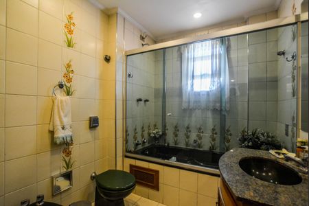 Apartamento à venda com 127m², 3 quartos e 2 vagasBanheiro Social