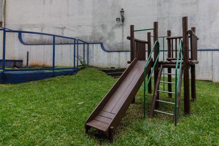 Apartamento à venda com 127m², 3 quartos e 2 vagasÁrea comum - Playground