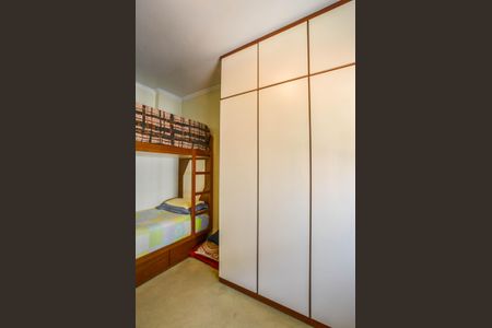 Apartamento à venda com 127m², 3 quartos e 2 vagasQuarto 2