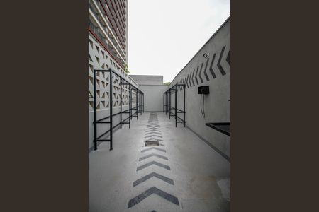 Studio para alugar com 24m², 1 quarto e sem vaga Studio para alugar com 24m², 1 quarto e sem vagaÁrea Comum - Bicicletário