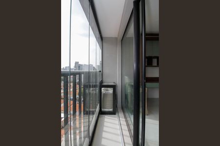 Studio para alugar com 24m², 1 quarto e sem vaga Studio para alugar com 24m², 1 quarto e sem vagaVaranda
