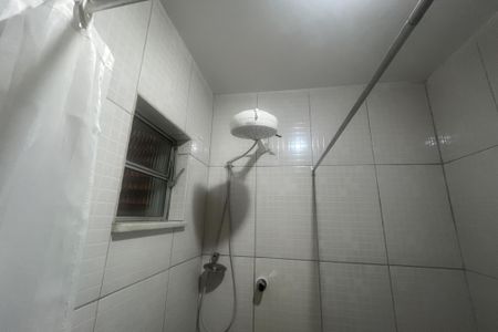 Casa para alugar com 70m², 2 quartos e sem vagaBanheiro