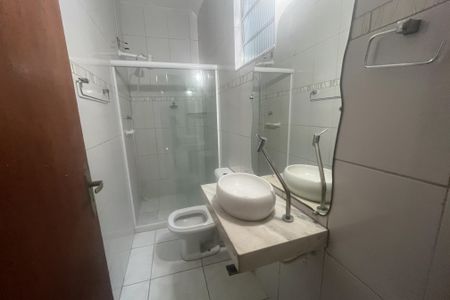 Casa para alugar com 70m², 2 quartos e sem vagaBanheiro