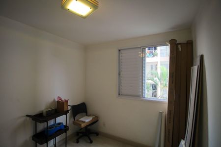 Quarto de apartamento para alugar com 2 quartos, 55m² em Vila Ivone, São Paulo