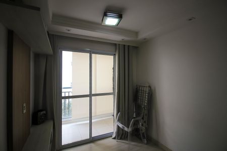 Sala de apartamento para alugar com 2 quartos, 55m² em Vila Ivone, São Paulo