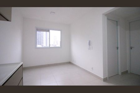 Apartamento à venda com 35m², 2 quartos e sem vaga Apartamento à venda com 35m², 2 quartos e sem vagaSala/Cozinha