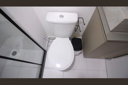 Apartamento à venda com 35m², 2 quartos e sem vaga Apartamento à venda com 35m², 2 quartos e sem vagaBanheiro