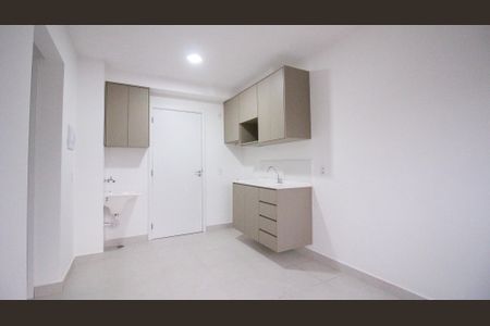 Apartamento à venda com 35m², 2 quartos e sem vaga Apartamento à venda com 35m², 2 quartos e sem vagaSala/Cozinha