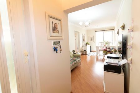 Apartamento à venda com 70m², 2 quartos e 1 vagaSala