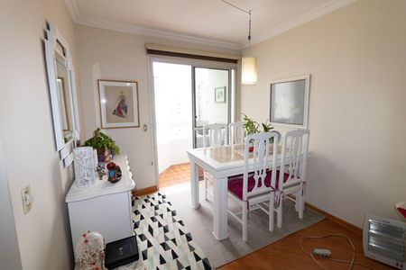 Apartamento à venda com 70m², 2 quartos e 1 vagaSala