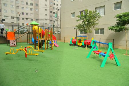 Apartamento à venda com 44m², 2 quartos e sem vagaÁrea comum - Playground