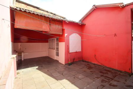 Casa à venda com 80m², 2 quartos e 2 vagasÁrea de Serviço