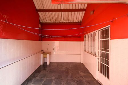 Casa à venda com 80m², 2 quartos e 2 vagasÁrea de Serviço