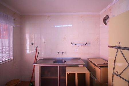 Casa à venda com 80m², 2 quartos e 2 vagasCozinha