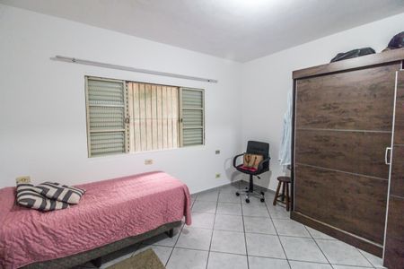 Casa para alugar com 100m², 2 quartos e 3 vagasQuarto 2