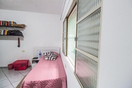 Casa para alugar com 100m², 2 quartos e 3 vagasQuarto 2