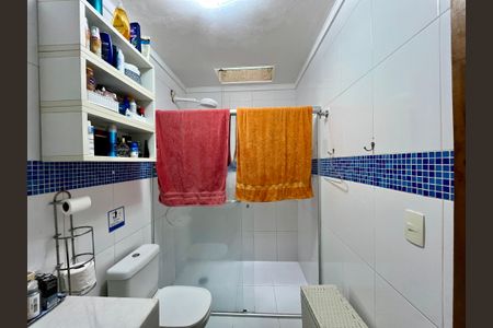 Casa à venda com 200m², 3 quartos e 2 vagas Casa à venda com 200m², 3 quartos e 2 vagasBanheiro