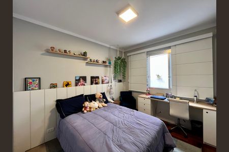 Casa à venda com 200m², 3 quartos e 2 vagas Casa à venda com 200m², 3 quartos e 2 vagasQuarto 1