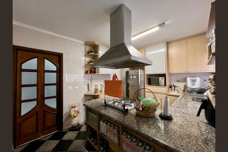 Casa à venda com 200m², 3 quartos e 2 vagas Casa à venda com 200m², 3 quartos e 2 vagasCozinha