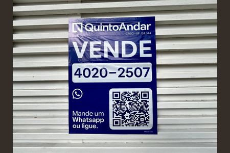 Casa à venda com 200m², 3 quartos e 2 vagas Casa à venda com 200m², 3 quartos e 2 vagasPlaca