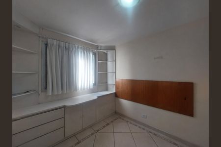 Quarto 1 de apartamento para alugar com 3 quartos, 64m² em Vila Sao Paulo, São Paulo