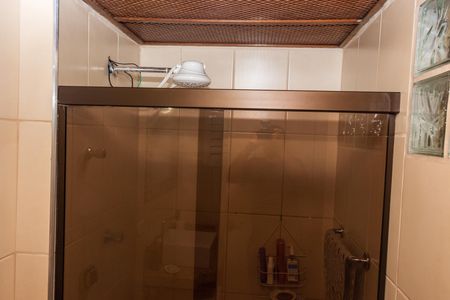 Banheiro de apartamento para alugar com 3 quartos, 64m² em Vila Sao Paulo, São Paulo