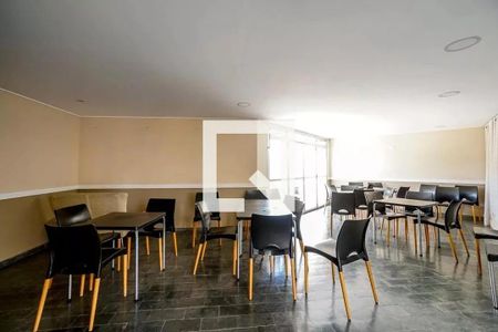 Apartamento à venda com 56m², 2 quartos e 1 vaga Apartamento à venda com 56m², 2 quartos e 1 vagaÁrea comum