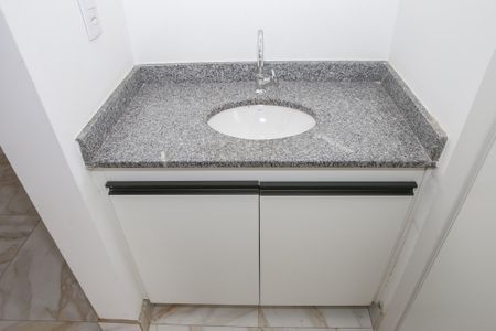 Banheiro de apartamento à venda com 1 quarto, 40m² em Várzea da Barra Funda, São Paulo