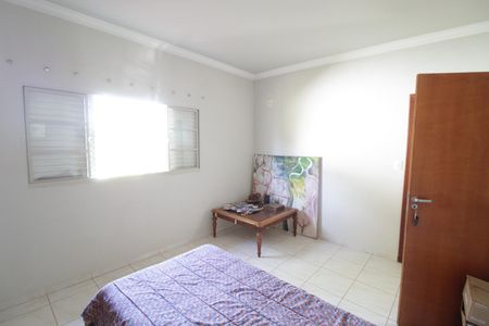 Casa para alugar com 402m², 3 quartos e 4 vagasQuarto 2 - Suíte