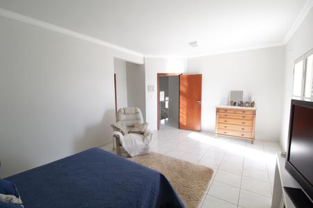 Casa para alugar com 402m², 3 quartos e 4 vagasQuarto 3 - Suíte