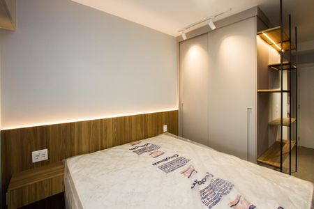 Kitnet/Studio para alugar com 1 quarto, 32m² em Jardim das Acacias, São Paulo