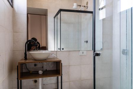 Apartamento à venda com 70m², 2 quartos e 2 vagas Apartamento à venda com 70m², 2 quartos e 2 vagasBanheiro da Suíte 2