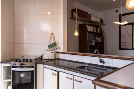 Apartamento à venda com 70m², 2 quartos e 2 vagas Apartamento à venda com 70m², 2 quartos e 2 vagasCozinha