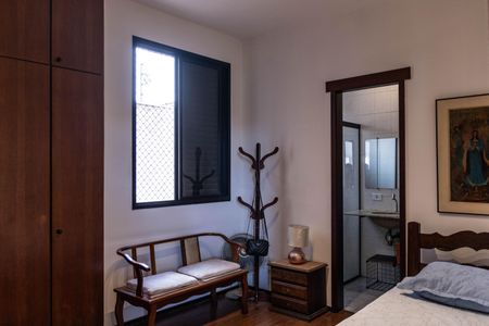 Apartamento à venda com 70m², 2 quartos e 2 vagas Apartamento à venda com 70m², 2 quartos e 2 vagasSuíte 1