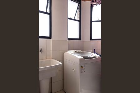 Apartamento à venda com 70m², 2 quartos e 2 vagas Apartamento à venda com 70m², 2 quartos e 2 vagasÁrea de Serviço