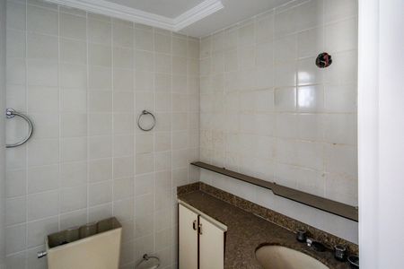 Apartamento para alugar com 123m², 3 quartos e 1 vaga Apartamento para alugar com 123m², 3 quartos e 1 vagaBanheiro