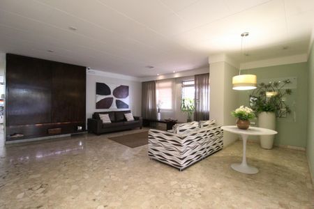 Apartamento para alugar com 85m², 2 quartos e 1 vagaHall Social