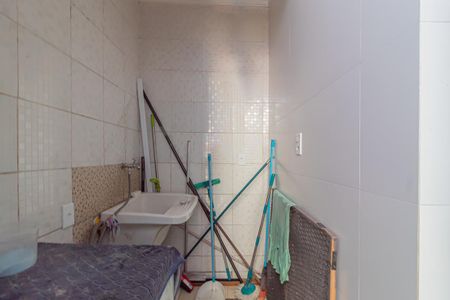 Casa à venda com 140m², 2 quartos e 2 vagasÁrea de Serviço