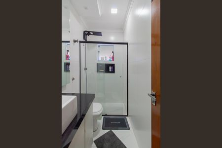 Casa à venda com 140m², 2 quartos e 2 vagasBanheiro