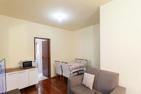Sala de apartamento à venda com 2 quartos, 60m² em Santa Branca, Belo Horizonte