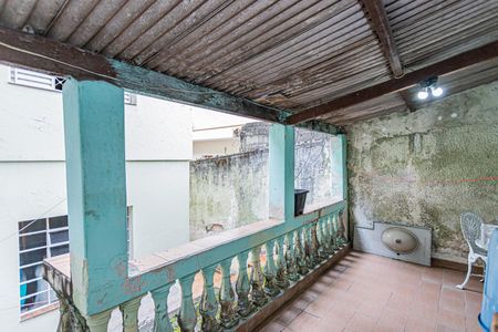 Casa à venda com 178m², 3 quartos e 2 vagas Casa à venda com 178m², 3 quartos e 2 vagasChurrasqueira