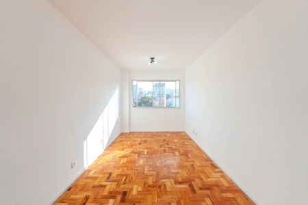 Apartamento à venda com 68m², 1 quarto e 1 vagaSala