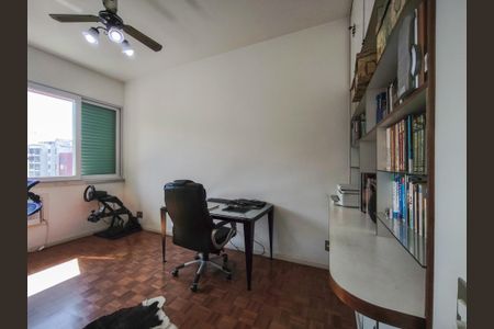 Apartamento à venda com 200m², 4 quartos e 1 vagaQuarto 3