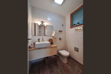 Apartamento à venda com 200m², 4 quartos e 1 vagaBanheiro Corredor